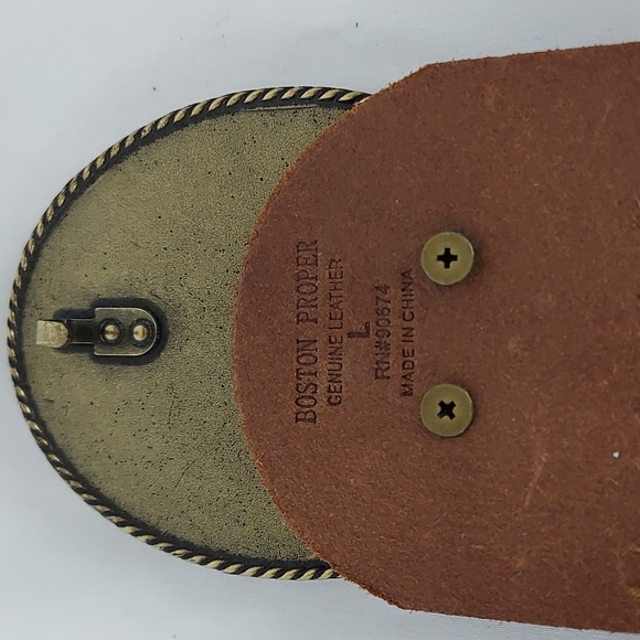 Boston Proper Leather Belt with Brass Buckle With Crushed Stone - Picture 3 of 8